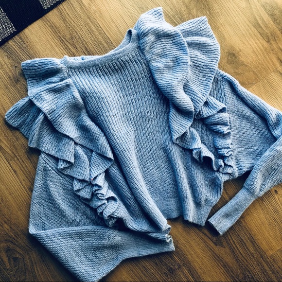 ZARA Cropped Lavender Periwinkle Sweater with Ruffle Details - Picture 5 of 6